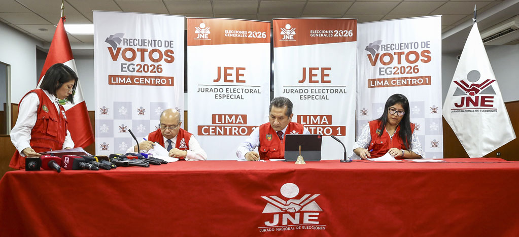 Diversos órganos temporales del sistema electoral comenzaron desde las primeras horas del día con la lectura pública de los resultados en sus jurisdicciones. (Foto: JNE).